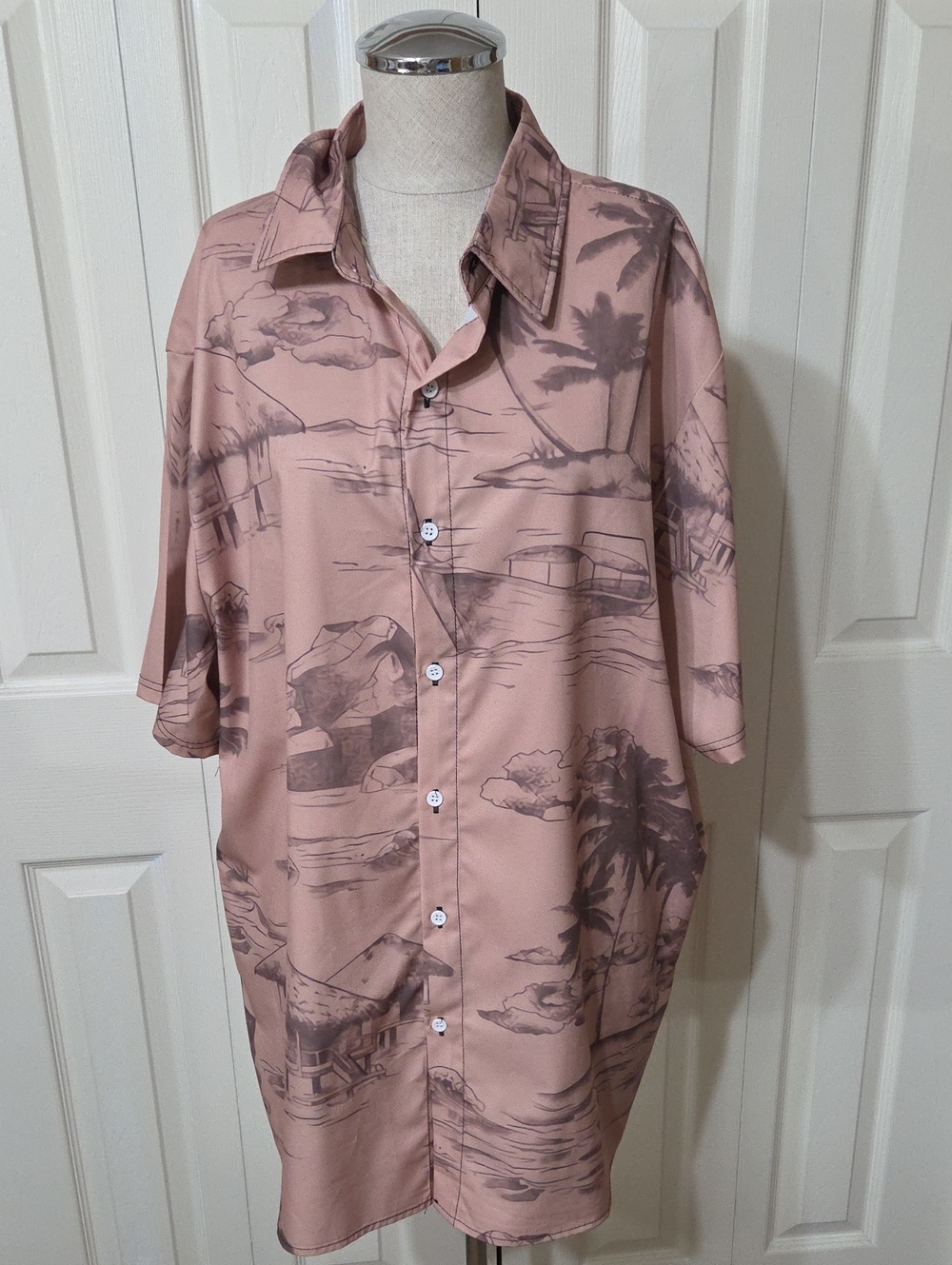 Tan Tropical Print Short-Sleeve Button-Down Shirt